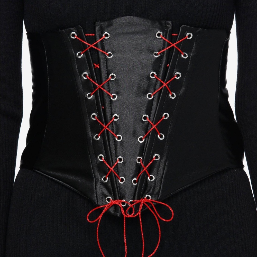 Black Satin Lace Up Corset Hot Topic‎ Halloween Costume Gothic Witchy
